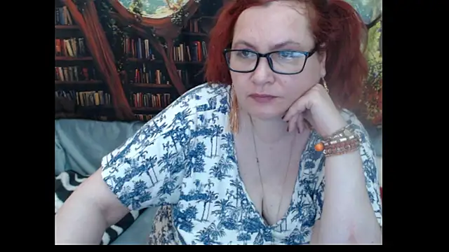 Snapshot of PlayfullMature chatting on 2, 6, 2026 PlayfullMature online show from 2, 6, 2026