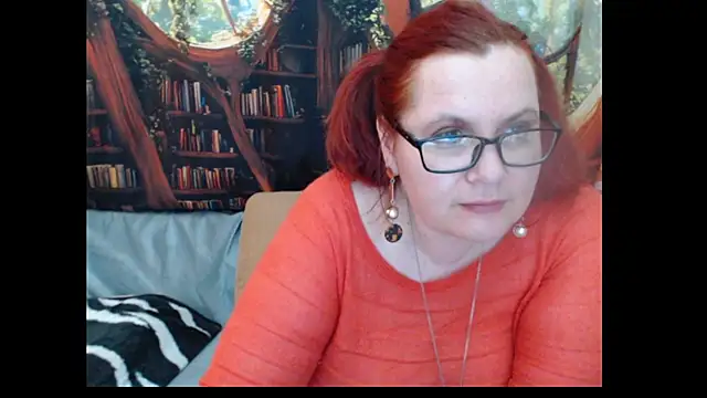 Snapshot of PlayfullMature chatting on 23, 5, 2026 PlayfullMature online show from 23, 5, 2026