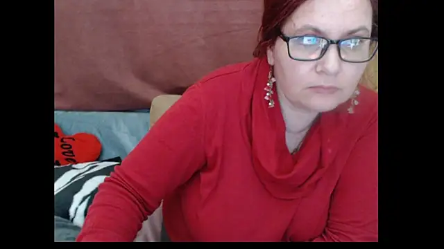 Snapshot of PlayfullMature chatting on 21, 4, 2026 PlayfullMature online show from 21, 4, 2026