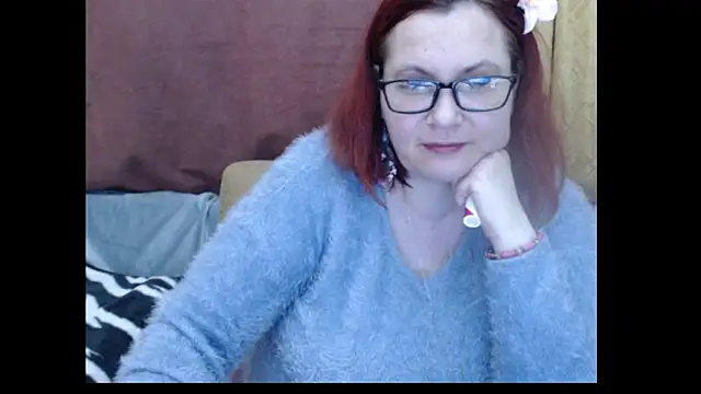 Snapshot of PlayfullMature chatting on 13, 5, 2026 PlayfullMature online show from 13, 5, 2026