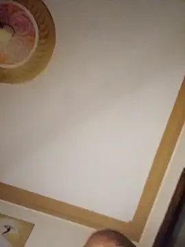 queennapal online show from 13, 12, 2025