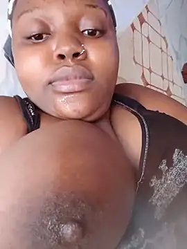 queennapal online show from 28, 5, 2026