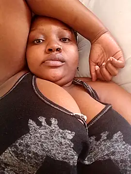 queennapal online show from 16, 4, 2026