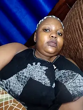 queennapal online show from 4, 4, 2026