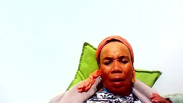 OmegaSexyBoobs online show from 9, 9, 2025