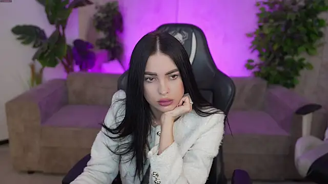 Tina Breeze online show from 25, 9, 2025