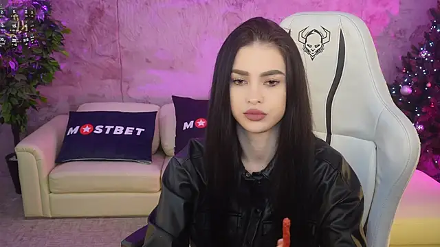 Tina Breeze online show from 29, 12, 2024