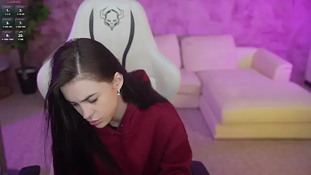 Tina Breeze online show from 7, 2, 2025