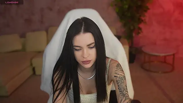 Tina Breeze online show from 30, 5, 2026