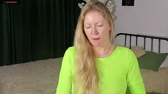 sugamomy online show from 22, 10, 2025