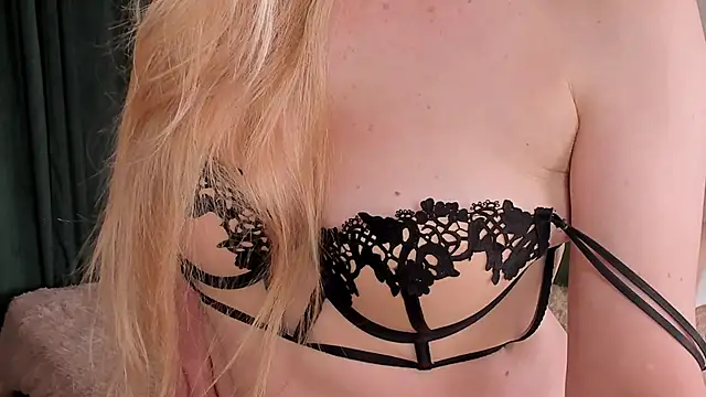 sugamomy online show from 2, 10, 2025