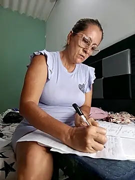 deisy summers47x online show from 21, 3, 2025