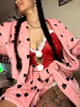  Dulcinea777 online show from 2, 12, 2025