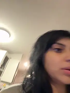 ThickerThanYoBitch online show from 17, 12, 2025