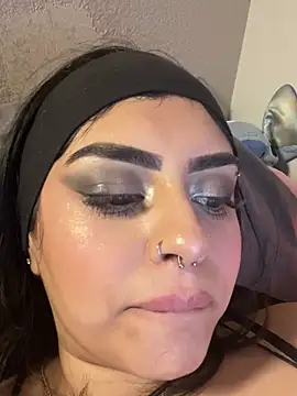 ThickerThanYoBitch online show from 12, 12, 2024