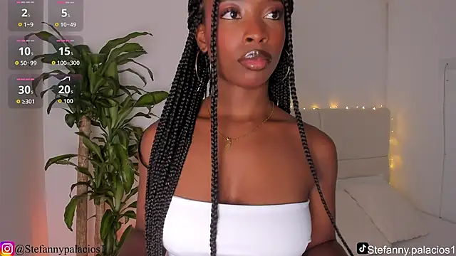 Kimberlylenox  online show from 14, 4, 2026