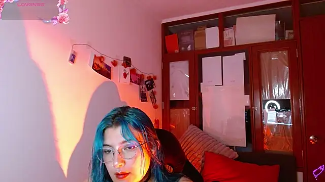 Evethereal online show from 15, 10, 2025