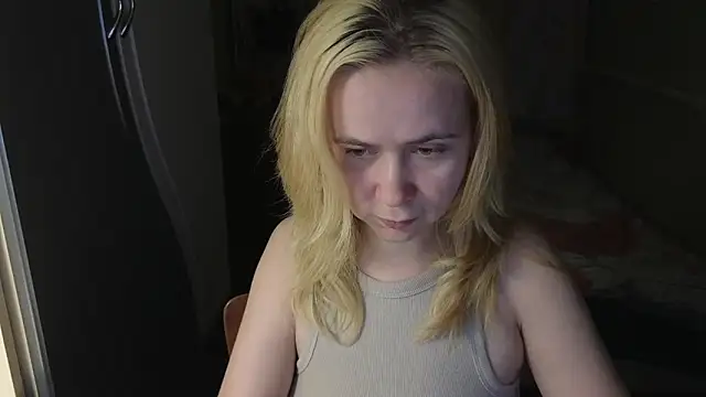 Snapshot of Riley_Roo chatting on 16, 2, 2026 Riley Roo online show from 16, 2, 2026