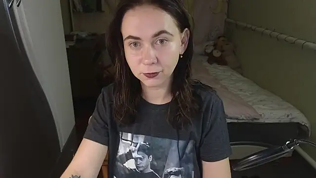 Riley Roo online show from 12, 10, 2025