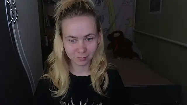 Riley Roo online show from 28, 3, 2026