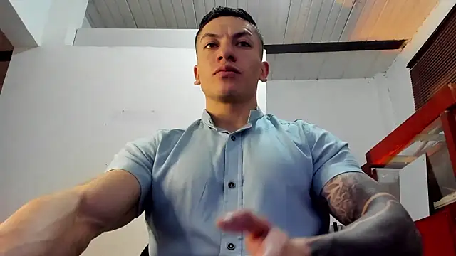 Snapshot of aquiles_51 chatting on 31, 10, 2025 aquiles 51 online show from 31, 10, 2025