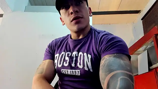 Snapshot of aquiles_51 chatting on 25, 9, 2025 aquiles 51 online show from 25, 9, 2025