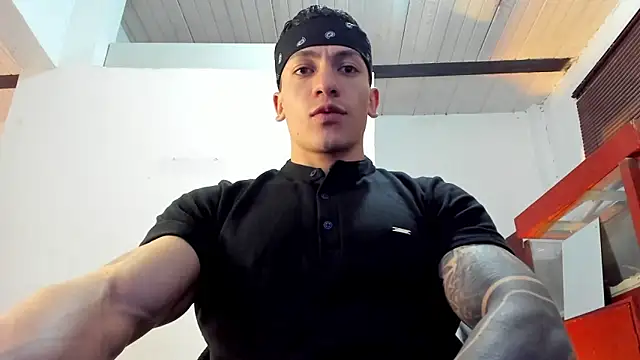 Snapshot of aquiles_51 chatting on 29, 10, 2025 aquiles 51 online show from 29, 10, 2025