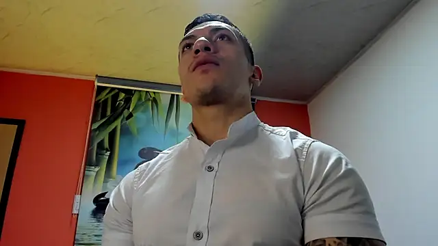 Snapshot of aquiles_51 chatting on 21, 11, 2025 aquiles 51 online show from 21, 11, 2025