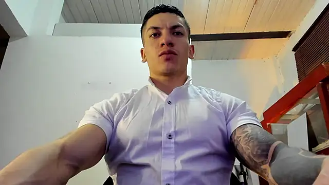 Snapshot of aquiles_51 chatting on 3, 11, 2025 aquiles 51 online show from 3, 11, 2025