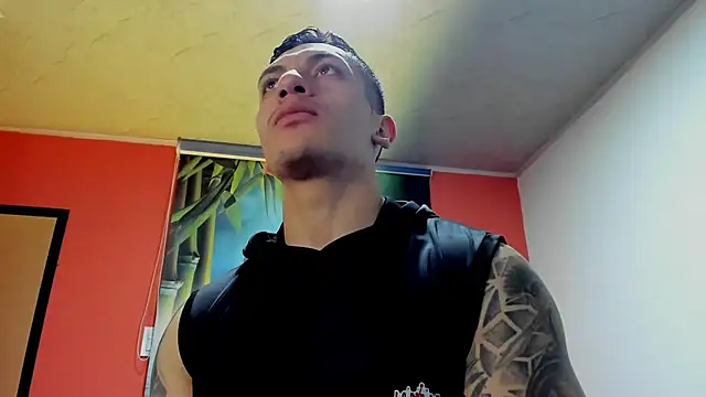 Snapshot of aquiles_51 chatting on 22, 11, 2025 aquiles 51 online show from 22, 11, 2025