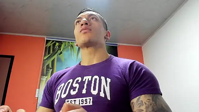 Snapshot of aquiles_51 chatting on 30, 11, 2025 aquiles 51 online show from 30, 11, 2025