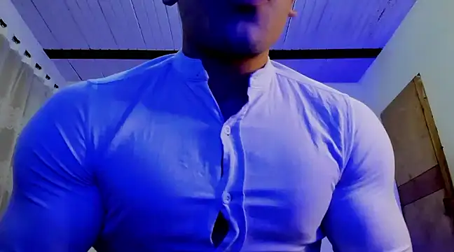 Snapshot of aquiles_51 chatting on 5, 3, 2025 aquiles 51 online show from 5, 3, 2025