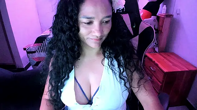 rayza mature 154 online show from 9, 5, 2026