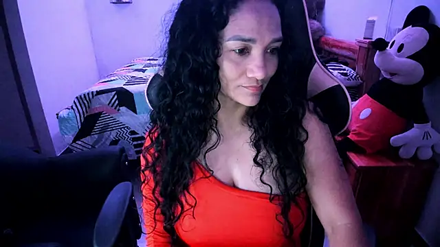 rayza mature 154 online show from 19, 3, 2026