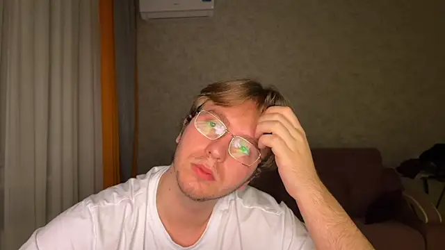 kiopiggy online show from 29, 11, 2025