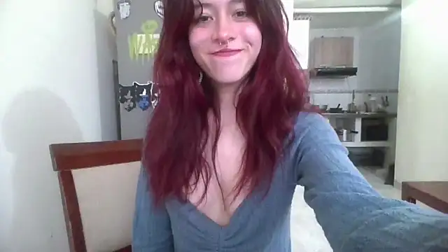 SuzzyyM online show from 13, 2, 2025