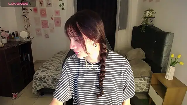 IsaBaileys  online show from 24, 7, 2026