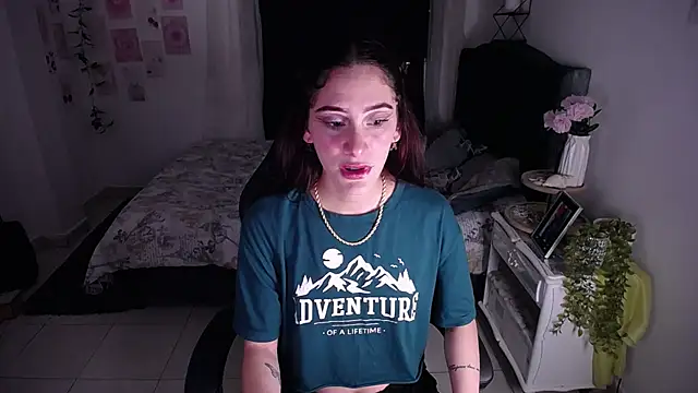 IsaBaileys  online show from 18, 5, 2026