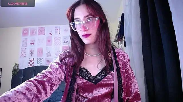 IsaBaileys  online show from 22, 3, 2026