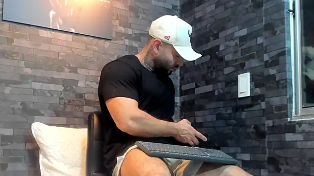 BruceDallas online show from 3, 4, 2026