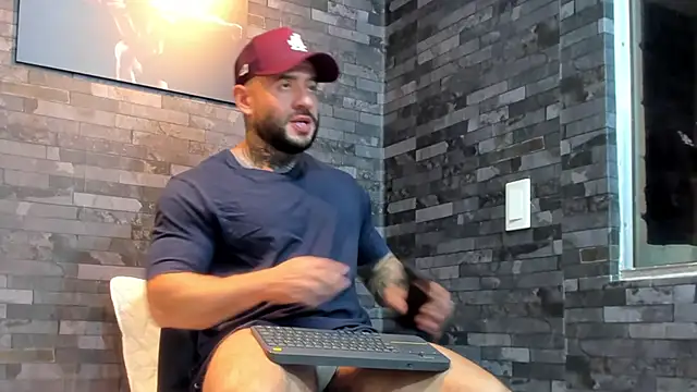 BruceDallas online show from 20, 2, 2026