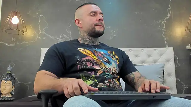 BruceDallas online show from 22, 1, 2025