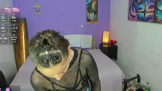 vanessabz online show from 4, 8, 2026
