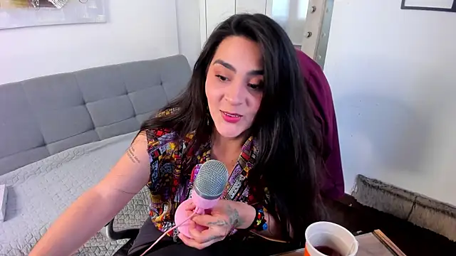 emily amaya online show from 23, 7, 2026