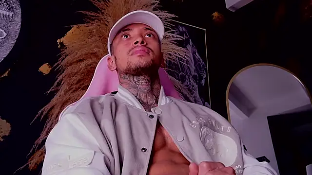 Stiven collins online show from 1, 10, 2025