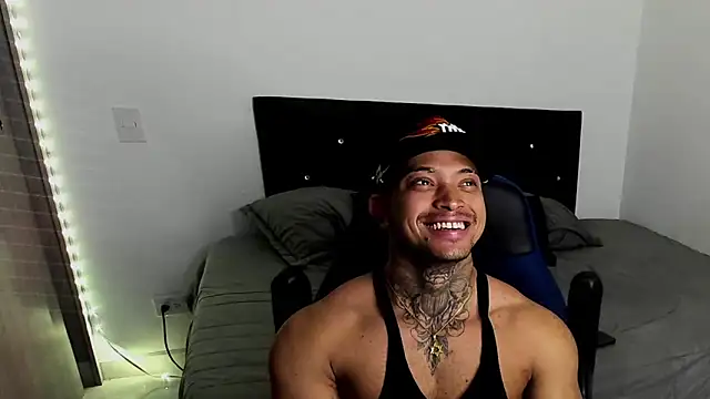 Stiven collins online show from 10, 3, 2025