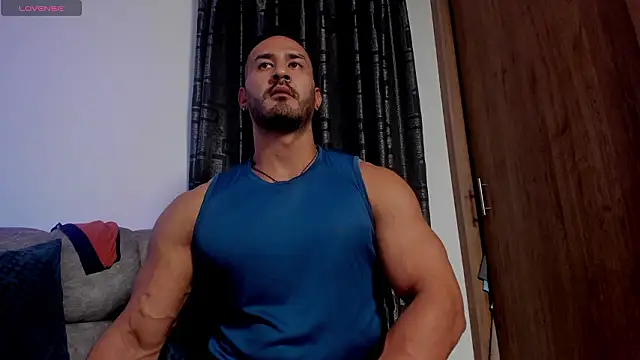 curt xxx online show from 4, 3, 2026