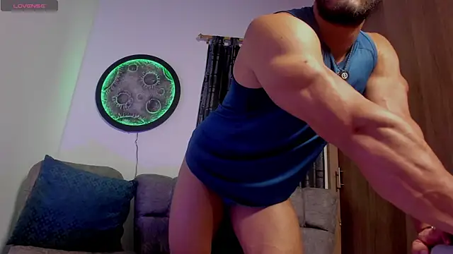 Snapshot of curt_xxx chatting on 11, 6, 2026 curt xxx online show from 11, 6, 2026