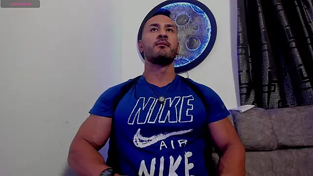 curt xxx online show from 11, 4, 2026