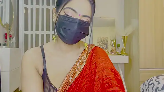 Monalisadon018 online show from 18, 4, 2026